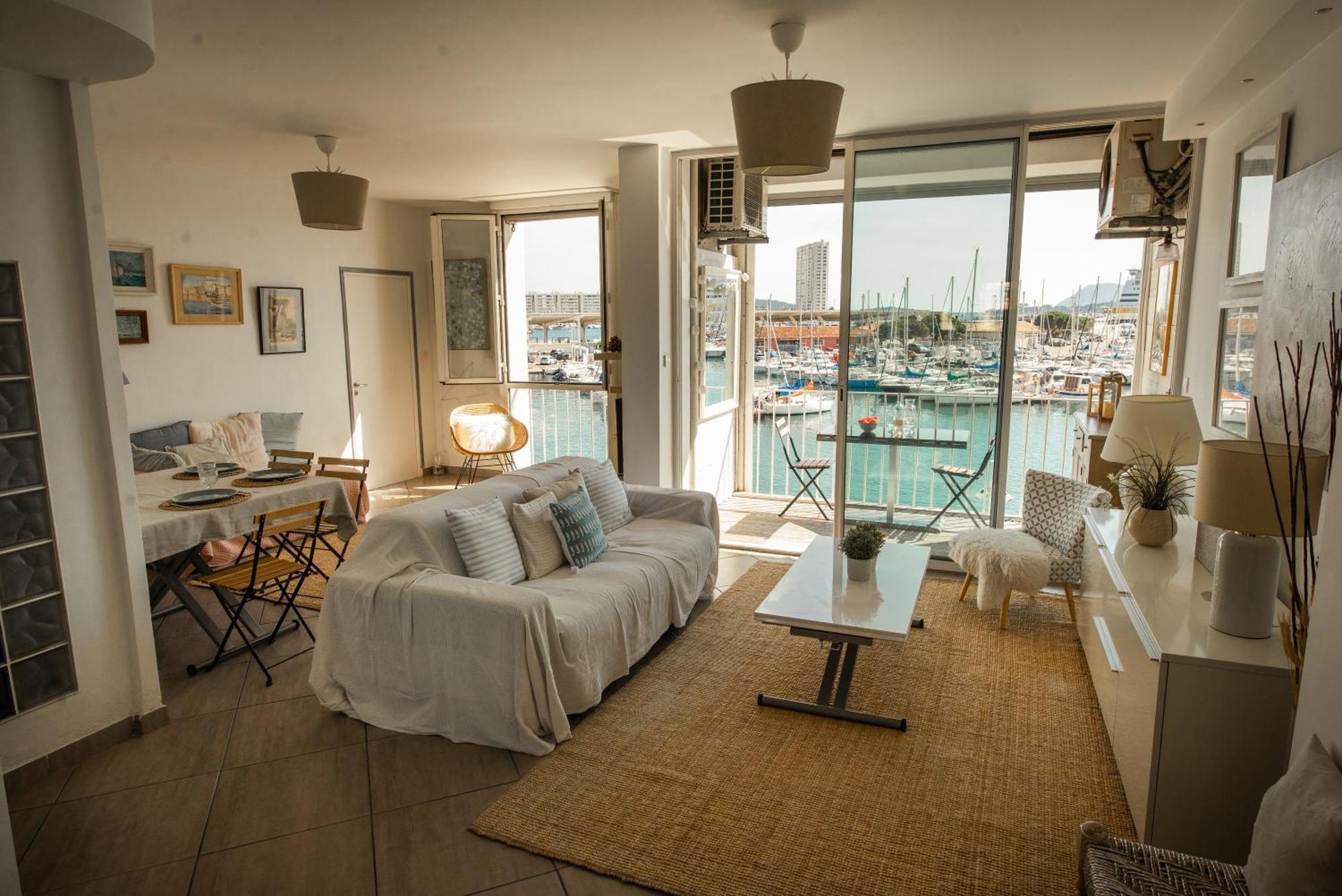 Appartamento Marinca Du Port De Tolone Esterno foto